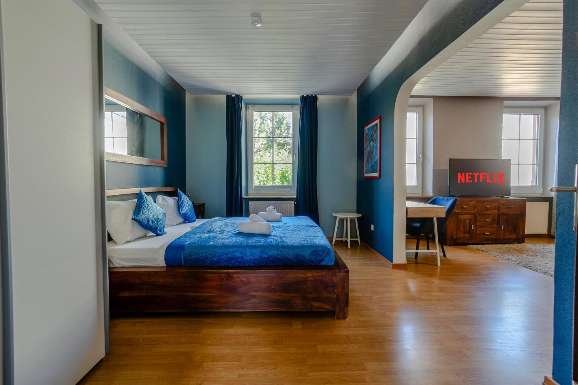 Schlossberg Residences - Oldtown Design City-apartments! *